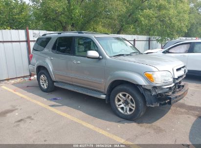 2005 TOYOTA SEQUOIA SR5 V8 Silver  Gasoline 5TDBT44AX5S240025 photo #1