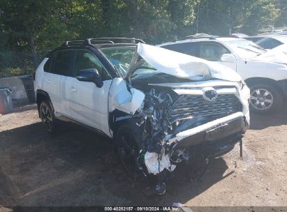 2020 TOYOTA RAV4 HYBRID XSE White  Hybrid JTMEWRFV0LJ044767 photo #1