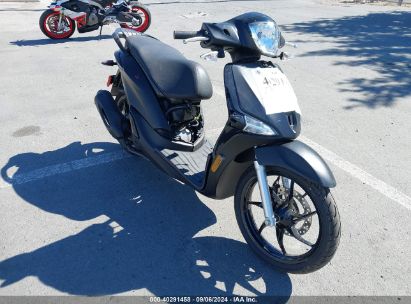 2022 PIAGGIO LIBERTY 150/150 S/150 BACI PERUGINA Black  Gasoline ZAPM898G2N7003317 photo #1