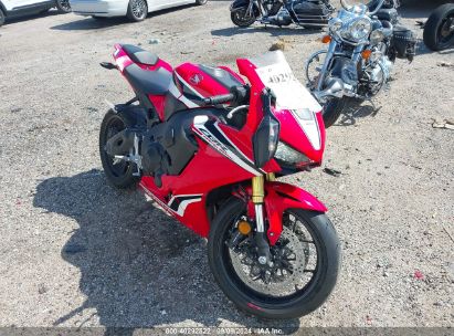 2021 HONDA CBR1000 RR Red  Gasoline JH2SC7711MK400478 photo #1