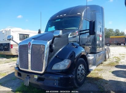 2018 KENWORTH T680 Black  Diesel 1XKYDP9X4JJ170877 photo #3