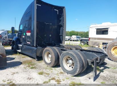 2018 KENWORTH T680 Black  Diesel 1XKYDP9X4JJ170877 photo #4