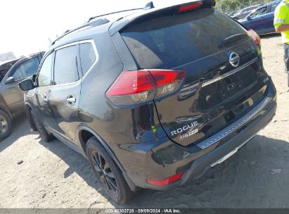 2017 NISSAN ROGUE SV Black  Gasoline 5N1AT2MV2HC822835 photo #4