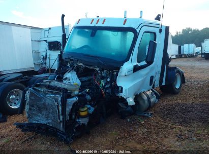 2019 FREIGHTLINER NEW CASCADIA 116 3AKBHSDV4KSKE9768 photo #3