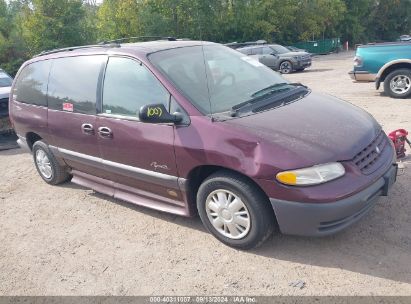 1999 PLYMOUTH GRAND VOYAGER SE Purple  Flexible Fuel 2P4GP44G6XR431558 photo #1