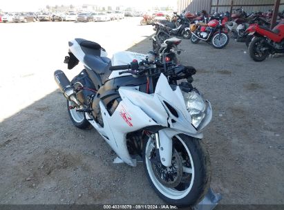 2020 SUZUKI GSX-R600 White  Gasoline JS1GN7FA7J2100055 photo #1