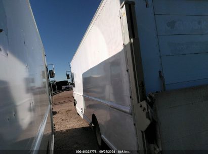 2010 FREIGHTLINER CHASSIS M LINE WALK-IN VAN   Diesel 4UZAAPDU8ACAS1569 photo #4