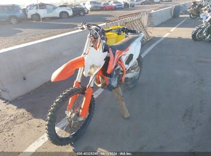 2018 KTM 450 SX-F Orange  Gasoline VBKSXR434JM326566 photo #3