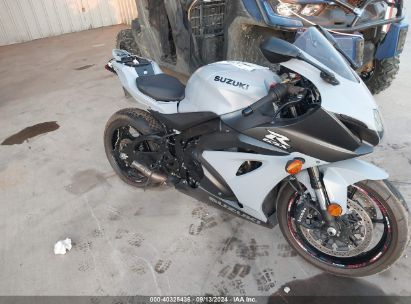 2022 SUZUKI GSX-R1000 Gray  Gasoline JS1DM11B2N7100041 photo #1