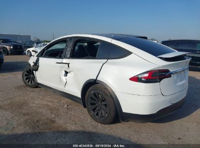 2020 TESLA MODEL X LONG RANGE DUAL MOTOR ALL-WHEEL DRIVE/LONG RANGE PLUS DUAL MOTOR ALL-WHEEL DRIVE White  Electric 5YJXCDE22LF262681 photo #4