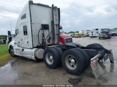 2015 KENWORTH T680 T680 White  Diesel 1XKYDP9X2FJ431141 photo #4