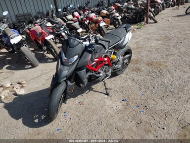 2022 DUCATI HYPERMOTARD 950/950 SP ZDMBAJDTXNB008543 photo #3