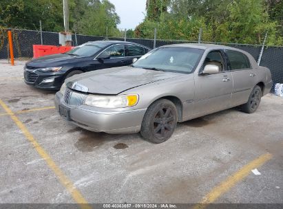 2000 LINCOLN TOWN CAR EXECUTIVE Gray  Gasoline 4F4YR16U11TM00617 photo #3