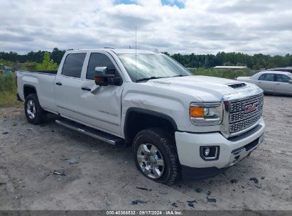 2019 GMC SIERRA 3500HD DENALI White  Diesel 1GT42WEY3KF133848 photo #1