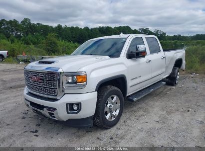 2019 GMC SIERRA 3500HD DENALI White  Diesel 1GT42WEY3KF133848 photo #3