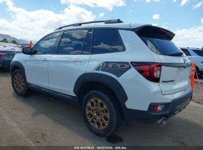 2022 HONDA PASSPORT AWD TRAILSPORT White  Gasoline 5FNYF8H66NB027382 photo #4