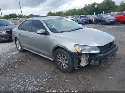 2013 VOLKSWAGEN PASSAT 2.5L S Silver  Gasoline 1VWAP7A37DC087057 photo #1