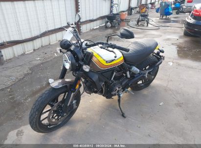 2018 DUCATI SCRAMBLER 800 White  Gasoline ML015ANM0JT013919 photo #3