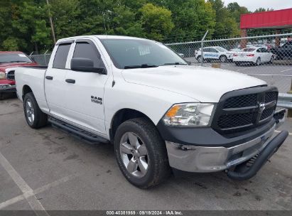 2018 RAM 1500 TRADESMAN QUAD CAB 4X4 6'4 BOX White  Flexible Fuel 1C6RR7FG4JS222919 photo #1