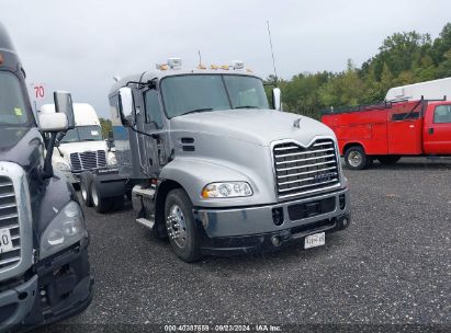 2015 MACK 600 CXU600 Gray  Diesel 1M1AW09Y2FM043218 photo #1