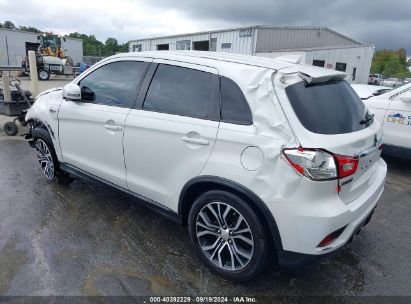 2018 MITSUBISHI OUTLANDER SPORT 2.0 ES White  Gasoline JA4AP3AU8JU016812 photo #4