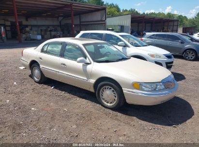 1998 LINCOLN CONTINENTAL Cream  Gasoline 1LNFM97V2WY694569 photo #1