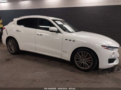 2019 MASERATI LEVANTE GRANLUSSO White  Gasoline ZN661XUL9KX314758 photo #1