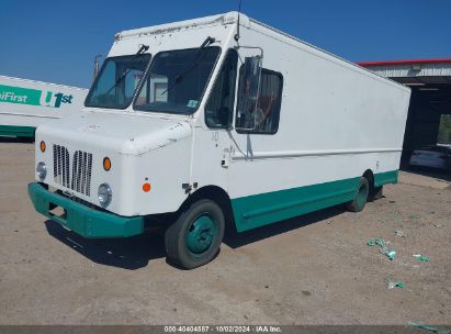 2014 FREIGHTLINER CHASSIS M LINE WALK-IN VAN   Gasoline 4UZAC2DV0ECFV2017 photo #3