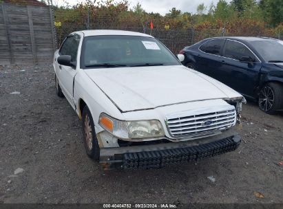 2003 FORD CROWN VICTORIA LX White  Gasoline 2FAFP74W33X149382 photo #1