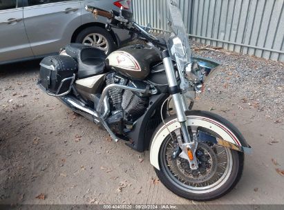 2014 VICTORY MOTORCYCLES CROSS ROADS CLASSIC Gray  Other 5VPBW36N2E3038025 photo #1