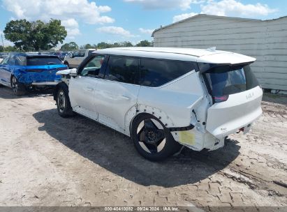 2024 KIA EV9 LIGHT SHORT RANGE White  Electric KNDAA5S26R6018915 photo #4