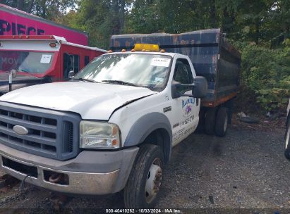 2005 FORD F-550 XL/XLT White  Diesel 1FDAF57P15ED03250 photo #3