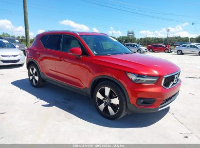 2019 VOLVO XC40 T5 MOMENTUM Red  Gasoline YV4162UK2K2142445 photo #1