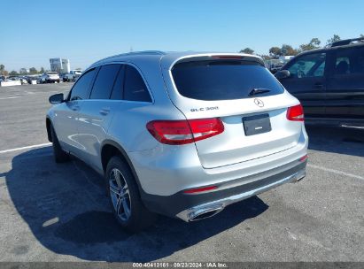 2017 MERCEDES-BENZ GLC 300 Silver  Gasoline WDC0G4JB0HF188069 photo #4