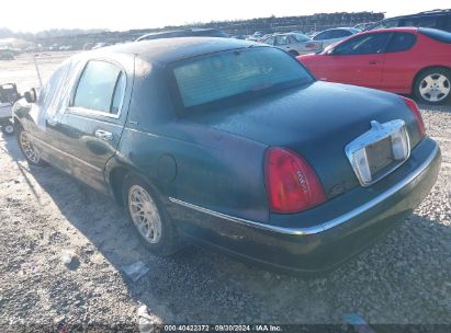 1999 LINCOLN TOWN CAR SIGNATURE Green  Gasoline 1LNHM82WXXY640859 photo #4