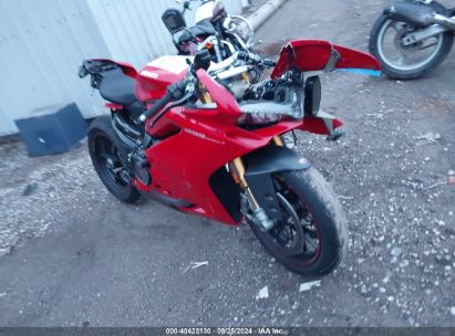 2017 DUCATI SUPERBIKE 1299 PANIGALE/S Red  Gasoline ZDM14BYWXHB007491 photo #1