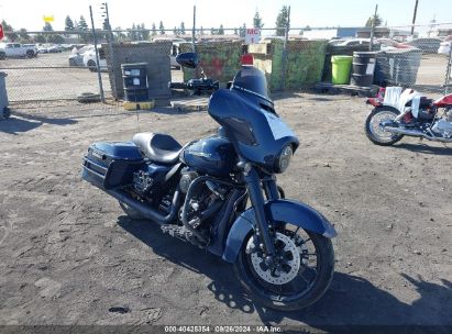 2018 HARLEY-DAVIDSON FLHXS STREET GLIDE SPECIAL Dark Blue  Gasoline 1HD1KRC36JB631347 photo #1