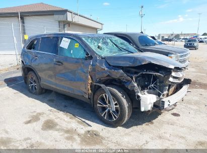 2019 TOYOTA HIGHLANDER LE Gray  Gasoline 5TDBZRFHXKS977193 photo #1