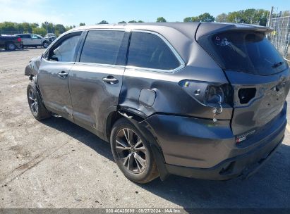 2019 TOYOTA HIGHLANDER LE Gray  Gasoline 5TDBZRFHXKS977193 photo #4