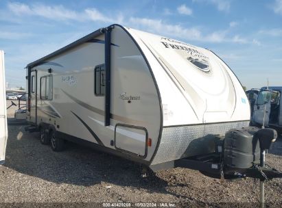 2017 COACHMEN FREEDOM EXPRESS TRAVEL TRAILER Beige  Other 5ZT2FEPB6HS027634 photo #1