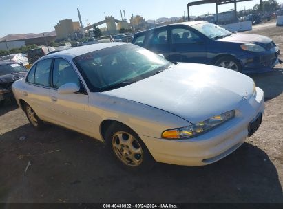 1998 OLDSMOBILE INTRIGUE GL White  Gasoline 1G3WS52K0WF359970 photo #1