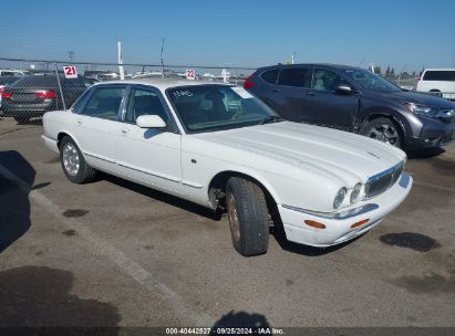 2001 JAGUAR XJ8 White  Gasoline SAJDA14C21LF21444 photo #1