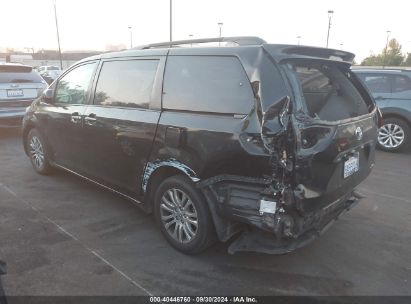 2017 TOYOTA SIENNA XLE 8 PASSENGER Black  Gasoline 5TDYZ3DC5HS878210 photo #4