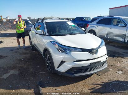 2019 TOYOTA C-HR XLE White  Gasoline JTNKHMBX9K1060077 photo #1