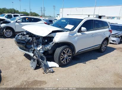 2018 MITSUBISHI OUTLANDER SE White  Gasoline JA4AD3A3XJZ002607 photo #3