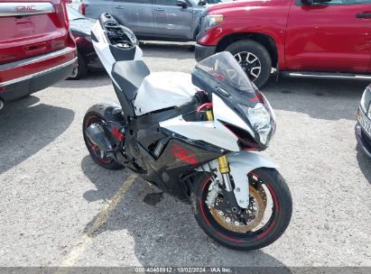 2019 SUZUKI GSX-R750 White  Gasoline JS1GR7MA7K7101198 photo #1