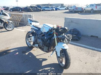 2005 HONDA CBR600 RR White  Other JH2PC37005M204107 photo #1