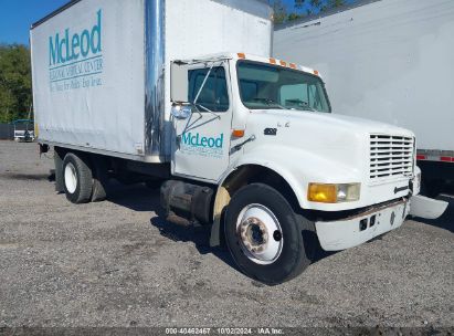 1998 INTERNATIONAL 4000 4700 White  Diesel 1HTSCABM1WH496185 photo #1