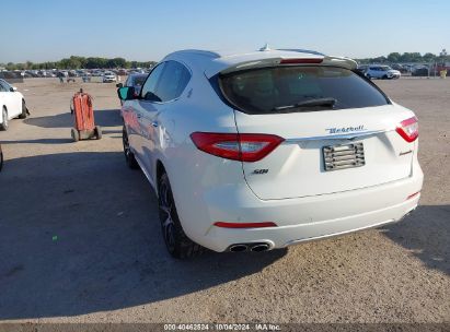 2017 MASERATI LEVANTE S White  Gasoline ZN661YUS2HX250410 photo #4