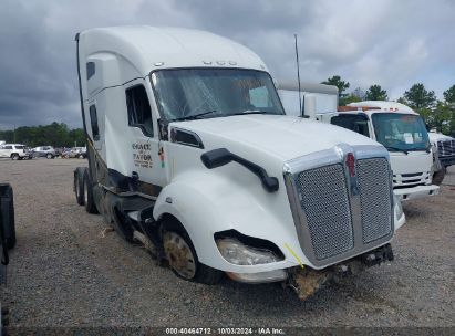 2020 KENWORTH T680 White  Diesel 1XKYDP9X9LJ360645 photo #1